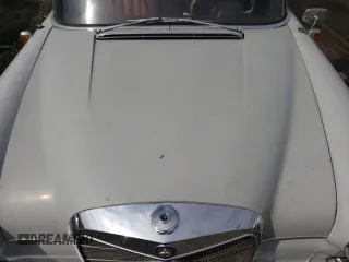 1962 Mercedes-Benz 190 z VIN 11001010026663, wystawiony jako Copart lot #77166834 z przebiegiem 47 390 mil mil oraz Tytuł czysty. Historia ofert i sprzedaży dostępna na DreamBid. Obrazek 11.