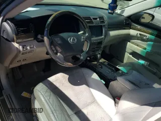 2007 Lexus LS 460 L with VIN JTHGL46F975018422, listed as a Copart auction lot 60941055 with Not provided miles and Clean title. Bid and sale history available at DreamBid. Image 8.