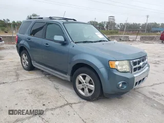 2010 Ford Escape Limited z VIN 1FMCU0EG4AKA71517, wystawiony jako IAAI lot #41397390 z przebiegiem Nie podano mil oraz . Historia ofert i sprzedaży dostępna na DreamBid. Obrazek 1.