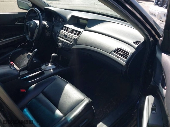 2009 Honda Accord Sdn EX-L with VIN 5KBCP36899B501945, listed as a IAAI auction lot 41868075 with 210246 miles. Bid and sale history available at carsss.com. Image 5.