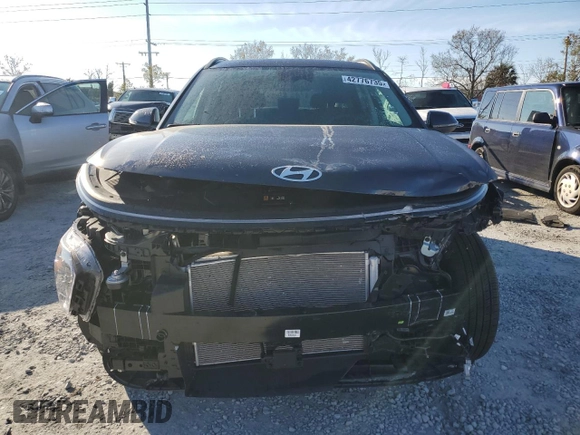 2025 Hyundai Kona SEL Convenience with VIN KM8HCCAB3SU217271, listed as a Copart auction lot 42776735 with 6,135 mi miles and Salvage Title. Bid and sale history available at DreamBid. Image 5.