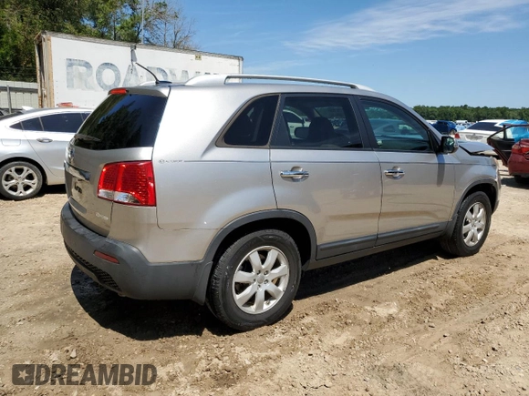 2013 Kia Sorento LX with VIN 5XYKT3A61DG372659, listed as a Copart auction lot 57787855 with 61,489 mi miles and Salvage title. Bid and sale history available at DreamBid. Image 3.