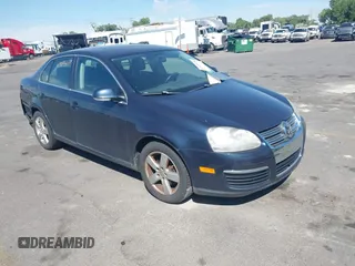 2009 Volkswagen Jetta SE с VIN 3VWRZ71K89M084940, выставлен на аукционе IAAI как лот 42473958 с пробегом 152 473 миль миль и . История ставок и продаж доступна на DreamBid. Изображение 1.