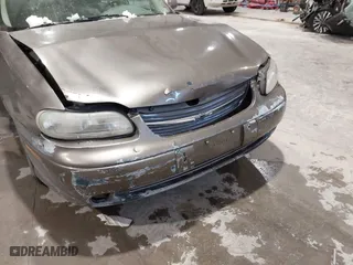 2000 Chevrolet Malibu with VIN 1G1ND52J2Y6144275, listed as a IAAI auction lot 41570948 with 230,626 mi miles. Bid and sale history available at carsss.com. Image 6.