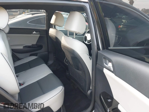 2018 Kia Sportage EX with VIN KNDPN3AC5J7427306, listed as a IAAI auction lot 41598354 with 46,829 mi miles and . Bid and sale history available at DreamBid. Image 8.