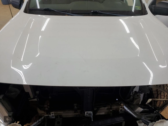 2017 Nissan Titan SV z VIN 1N6AA1EJ5HN556261, wystawiony jako Copart lot #55049185 z przebiegiem 107 396 mil mil oraz Szkoda całkowita • Salvage title. Historia ofert i sprzedaży dostępna na DreamBid. Obrazek 11.
