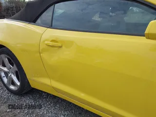 2015 Chevrolet Camaro LT with VIN 2G1FF3D35F9298048, listed as a IAAI auction lot 41649182 with 90,097 mi miles. Bid and sale history available at carsss.com. Image 6.