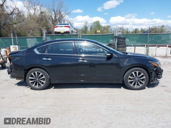 2016 Nissan Altima SR with VIN 1N4AL3AP0GC176277, listed as a IAAI auction lot 42022062 with 162,046 mi miles and . Bid and sale history available at carsss.com. Image 14.