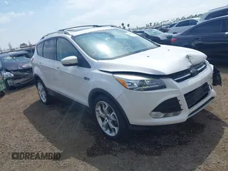 2013 Ford Escape Titanium with VIN 1FMCU0J96DUC24768, listed as a IAAI auction lot 42024198 with 93,080 mi miles. Bid and sale history available at carsss.com. Image 1.