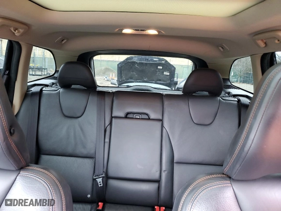 2010 Volvo XC60 3.2L with VIN YV4960DZ6A2122198, listed as a Copart auction lot 48197345 with 144,489 mi miles and Salvage Title. Bid and sale history available at carsss.com. Image 10.