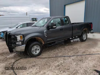 2018 Ford F-250 XL z VIN 1FT7X2B65JEB31372, wystawiony jako Copart lot #52757495 z przebiegiem 167 640 mil mil oraz Czysty tytuł • Clean title. Historia ofert i sprzedaży dostępna na DreamBid. Obrazek 1.