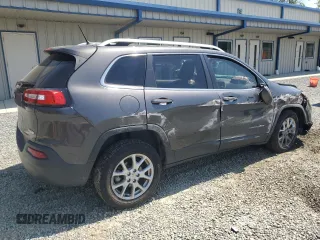 2014 Jeep Cherokee Latitude z VIN 1C4PJLCB6EW241382, wystawiony jako Copart lot #53204705 z przebiegiem 120 752 mil mil oraz Szkoda całkowita • Salvage title. Historia ofert i sprzedaży dostępna na DreamBid. Obrazek 3.