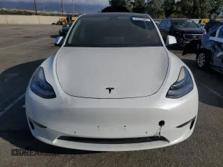 2021 Tesla Model Y Long Range with VIN 5YJYGDEE4MF204219, listed as a Copart auction lot 47429865 with 92,821 mi miles and Salvage Title. Bid and sale history available at DreamBid. Image 5.