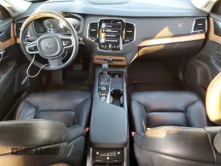2021 Volvo XC90 Momentum with VIN YV4A221K1M1671698, listed as a Copart auction lot 88785265 with 43,751 mi miles and Salvage Title. Bid and sale history available at carsss.com. Image 8.