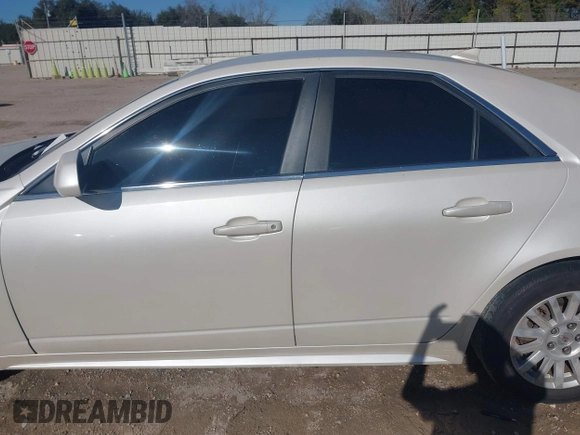 2011 Cadillac CTS Luxury z VIN 1G6DF5EY0B0148425, wystawiony jako IAAI lot #41207725 z przebiegiem 246 606 mil mil oraz . Historia ofert i sprzedaży dostępna na DreamBid. Obrazek 14.