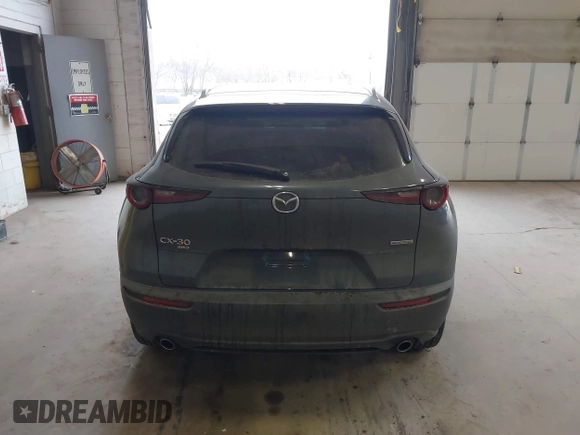 2024 Mazda CX-30 2.5 S Carbon Edition with VIN 3MVDMBCMXRM612697, listed as a IAAI auction lot 41428071 with 28,718 mi miles. Bid and sale history available at carsss.com. Image 16.