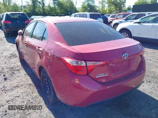 2018 Toyota Corolla L z VIN 2T1BURHE6JC057196, wystawiony jako IAAI lot #42305307 z przebiegiem 106 670 mil mil oraz . Historia ofert i sprzedaży dostępna na DreamBid. Obrazek 3.