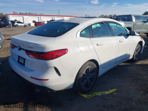 2022 BMW 2 Series 228i xDrive with VIN WBA73AK06N7K56762, listed as a IAAI auction lot 40858389 with 28,502 mi miles. Bid and sale history available at carsss.com. Image 4.
