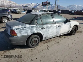 1998 Saturn SL with VIN 1G8ZF5287WZ120978, listed as a Copart auction lot 43070995 with 279,889 mi miles and Salvage Title. Bid and sale history available at carsss.com. Image 3.