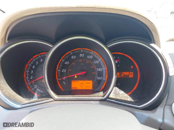 2010 Nissan Murano SL with VIN JN8AZ1MW1AW137112, listed as a IAAI auction lot 42082792 with 140,674 mi miles. Bid and sale history available at carsss.com. Image 7.