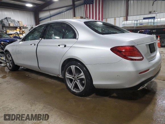 2020 Mercedes-Benz E-Class E 350 with VIN WDDZF8EB9LA717290, listed as a Copart auction lot 48884205 with 49,672 mi miles and Salvage Title. Bid and sale history available at carsss.com. Image 2.