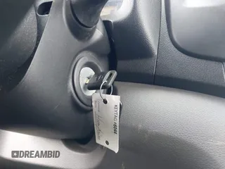 2018 Nissan NV200 S с VIN 3N6CM0KN3JK702119, выставлен на аукционе IAAI как лот 42016602 с пробегом 75 964 миль миль и . История ставок и продаж доступна на DreamBid. Изображение 11.