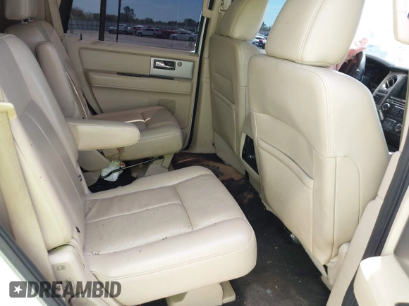 2017 Ford Expedition Limited z VIN 1FMJU1KT6HEA26389, wystawiony jako IAAI lot #41878538 z przebiegiem 122 489 mil mil oraz . Historia ofert i sprzedaży dostępna na DreamBid. Obrazek 8.