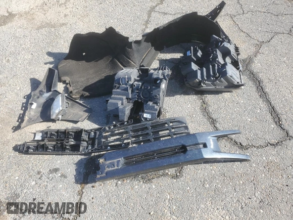 2019 Chevrolet Silverado 1500 RST with VIN 1GCRYEEDXKZ177954, listed as a Copart auction lot 47392845 with 151,589 mi miles and Salvage Title. Bid and sale history available at DreamBid. Image 12.