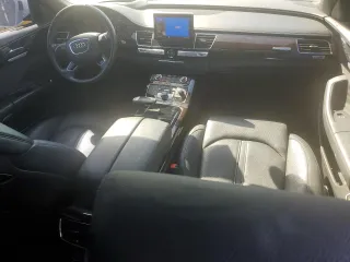 2018 Audi A8 z VIN WAU44AFD5JN000311, wystawiony jako Copart lot #72820344 z przebiegiem 70 140 mil mil oraz Szkoda całkowita • Salvage title. Historia ofert i sprzedaży dostępna na DreamBid. Obrazek 8.