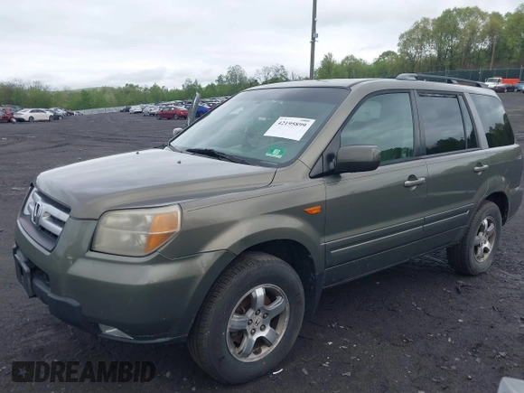 2007 Honda Pilot EX-L with VIN 2HKYF18557H507206, listed as a IAAI auction lot 42195899 with 284,784 mi miles. Bid and sale history available at carsss.com. Image 2.