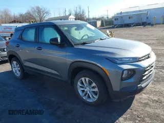 2021 Chevrolet TrailBlazer LS with VIN KL79MMS29MB105905, listed as a IAAI auction lot 41758491 with 44,330 mi miles. Bid and sale history available at carsss.com. Image 1.