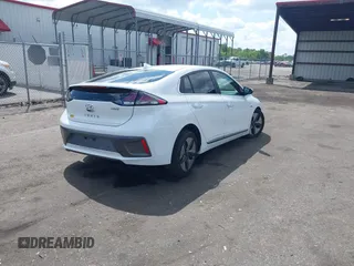 2020 Hyundai Ioniq Limited with VIN KMHC05LCXLU217578, listed as a IAAI auction lot 41999454 with 104,694 mi miles and . Bid and sale history available at DreamBid. Image 4.