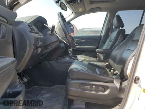 2019 Honda Ridgeline RTL-T z VIN 5FPYK2F6XKB003195, wystawiony jako Copart lot #59777745 z przebiegiem 60 858 mil mil oraz Szkoda całkowita • Salvage title. Historia ofert i sprzedaży dostępna na DreamBid. Obrazek 7.
