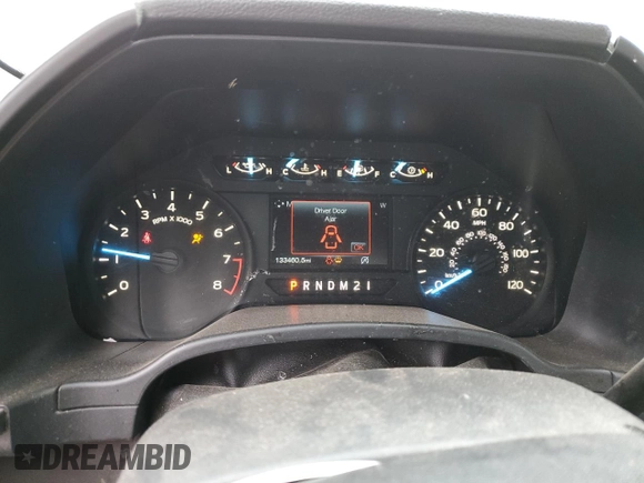 2018 Ford F-150 XL with VIN 1FTMF1EB7JKD76944, listed as a Copart auction lot 59559195 with 133,460 mi miles and Salvage title. Bid and sale history available at DreamBid. Image 9.