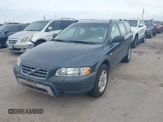2005 Volvo XC70 with VIN YV1SZ592451199226, listed as a IAAI auction lot 41350609 with 163,331 mi miles and . Bid and sale history available at DreamBid. Image 2.