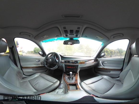 2006 BMW 3 Series 330i with VIN WBAVB33566PS19194, listed as a IAAI auction lot 42092890 with 110,426 mi miles and . Bid and sale history available at DreamBid. Image 18.