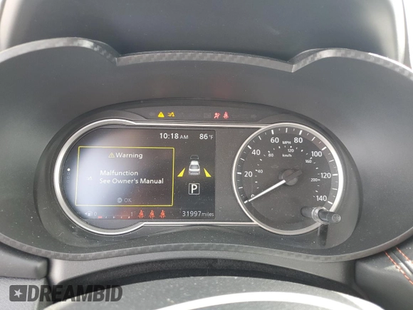2023 Nissan Versa SR z VIN 3N1CN8FV9PL866652, wystawiony jako Copart lot #60714205 z przebiegiem 31 997 mil mil oraz Nie do naprawy • Non repairable. Historia ofert i sprzedaży dostępna na DreamBid. Obrazek 9.