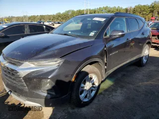 2020 Chevrolet Blazer LT z VIN 3GNKBJR42LS591323, wystawiony jako Copart lot #81110304 z przebiegiem 86 737 mil mil oraz Szkoda całkowita • Salvage title. Historia ofert i sprzedaży dostępna na DreamBid. Obrazek 1.