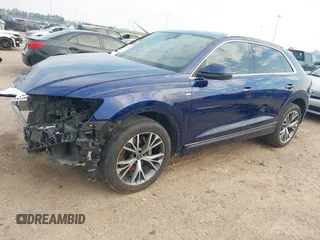 2021 Audi Q8 Premium Plus z VIN WA1EVAF17MD007971, wystawiony jako IAAI lot #41511948 z przebiegiem 60 025 mil mil oraz . Historia ofert i sprzedaży dostępna na DreamBid. Obrazek 18.