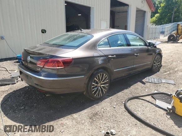 2014 Volkswagen CC VR6 Executive 4Motion with VIN WVWGU7AN3EE539874, listed as a Copart auction lot 61742974 with 124,358 mi miles and Salvage Title. Bid and sale history available at carsss.com. Image 3.