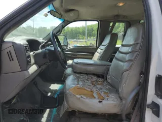 1999 Ford F-250 XL с VIN 1FTNX21F2XEC97057, выставлен на аукционе Copart как лот 57229085 с пробегом 352 998 миль миль и Списание • Salvage title. История ставок и продаж доступна на DreamBid. Изображение 7.