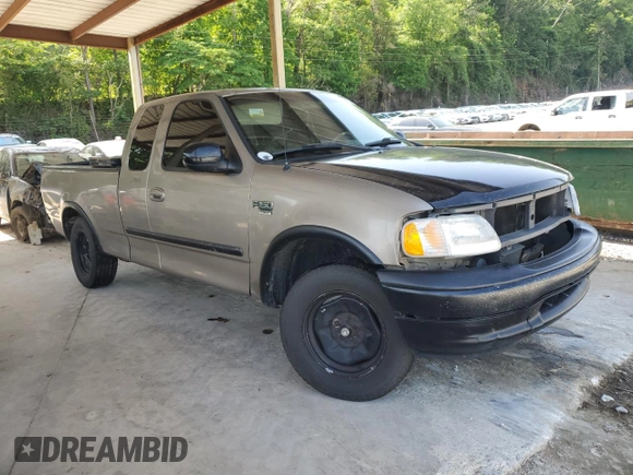 2001 Ford F-150 XL с VIN 1FTRX17L61NB04439, выставлен на аукционе Copart как лот 57389125 с пробегом Не указан миль и Списание • Salvage title. История ставок и продаж доступна на DreamBid. Изображение 4.