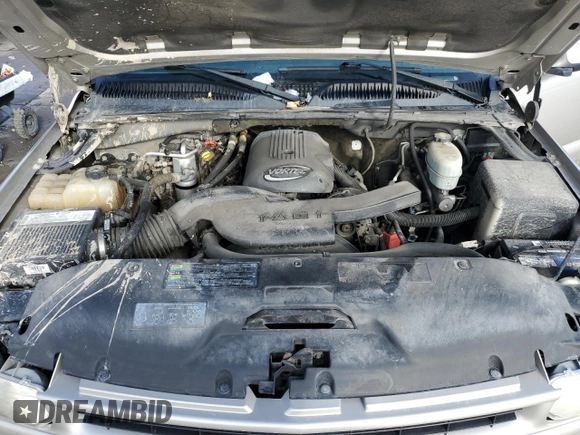 2004 Chevrolet Suburban Z71 with VIN 3GNFK16Z74G314849, listed as a Copart auction lot 46052385 with 200,673 mi miles and Salvage Title. Bid and sale history available at carsss.com. Image 13.