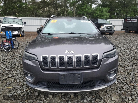2019 Jeep Cherokee Limited with VIN 1C4PJMDX7KD168482, listed as a Copart auction lot 57843555 with 79,009 mi miles and Salvage title. Bid and sale history available at DreamBid. Image 5.