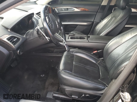 2016 Lincoln MKZ z VIN 3LN6L2G97GR614647, wystawiony jako Copart lot #55955655 z przebiegiem 142 655 mil mil oraz Szkoda całkowita • Salvage title. Historia ofert i sprzedaży dostępna na DreamBid. Obrazek 7.