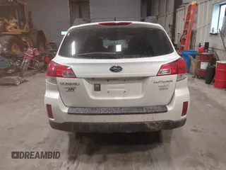 2014 Subaru Outback Limited с VIN 4S4BRBPC1E3242596, выставлен на аукционе IAAI как лот 42507064 с пробегом 163 360 миль миль и . История ставок и продаж доступна на DreamBid. Изображение 16.