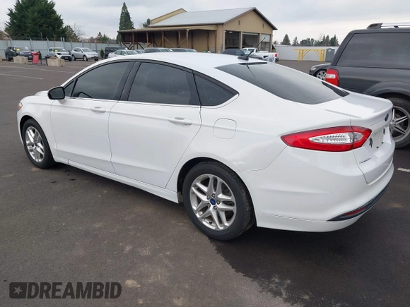 2013 Ford Fusion SE with VIN 3FA6P0HR9DR271840, listed as a IAAI auction lot 41777825 with 61,266 mi miles. Bid and sale history available at carsss.com. Image 3.