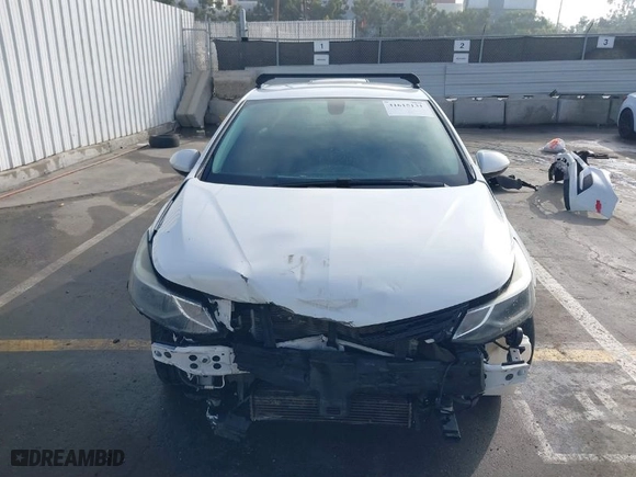 2018 Chevrolet Cruze LT with VIN 1G1BE5SM7J7170333, listed as a IAAI auction lot 41615131 with 166,290 mi miles. Bid and sale history available at carsss.com. Image 13.