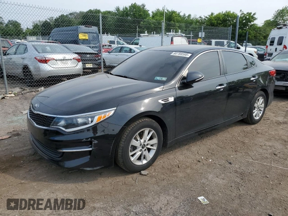 2017 Kia Optima LX z VIN 5XXGT4L36HG152748, wystawiony jako Copart lot #60788595 z przebiegiem 102 972 mil mil oraz Szkoda całkowita • Salvage title. Historia ofert i sprzedaży dostępna na DreamBid. Obrazek 1.