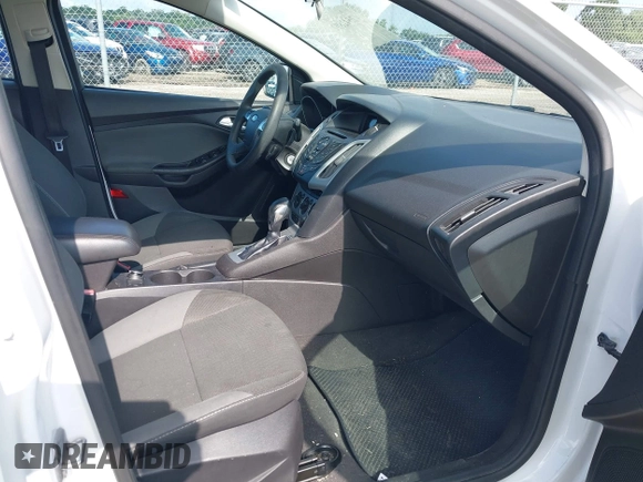 2013 Ford Focus SE with VIN 1FADP3F23DL208410, listed as a IAAI auction lot 42542892 with 111,392 mi miles and . Bid and sale history available at DreamBid. Image 5.